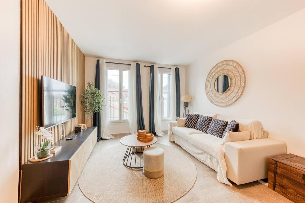 Le Cocon De Chevreuse - Appartement 3 Etoiles Saint-Remy-les-Chevreuse Exterior foto